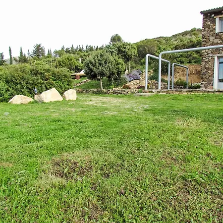 Holiday home Stone By Interhome